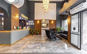 Bursa Loyal City Hotel